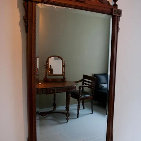 Couette-café Bed & Breakfast Westviolet