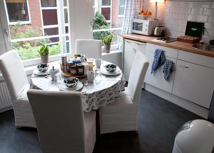 Couette-café Bed & Breakfast Westviolet 4*